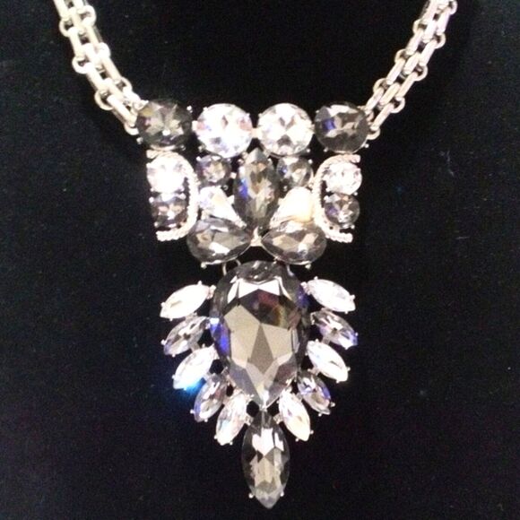 Stunning Silver Tone Black and Clear Rhinestone Statement Necklace - Picture 1 of 7